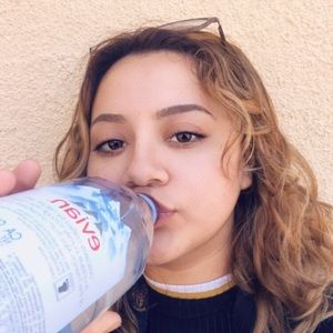 Meet your Posher, Vanessa